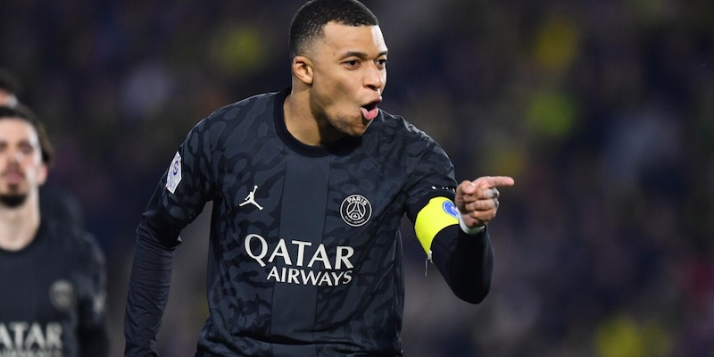 mbappe-oggi-capitano-con-il-psg-ma-e-bufera-il-motivo-2,