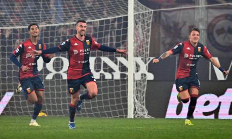 retegui-e-bani-segnano-kristensen-si-fa-cacciare-genoa-tutto-facile-con-ludinese-2,