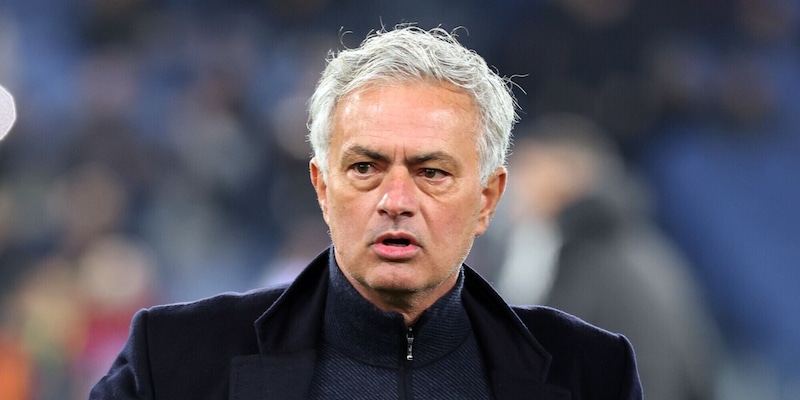 mourinho-sta-studiando-il-tedesco-il-ds-del-bayern-apre-allo-special-one-2,