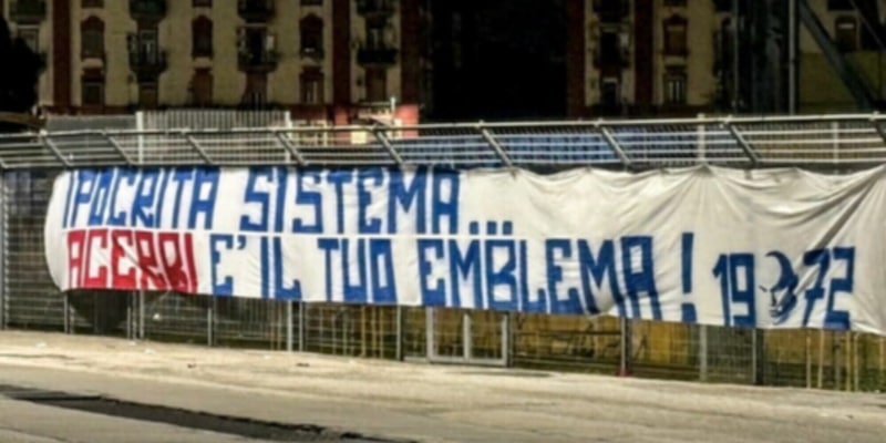 caso-acerbi-in-citta-striscioni-polemici-degli-ultras-del-napoli-2,