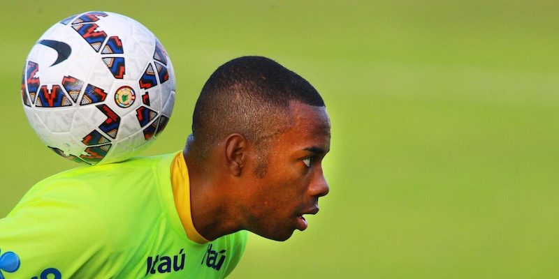 robinho-trasferito-nel-carcere-dei-famosi-perche-in-brasile-lo-chiamano-cosi-2,