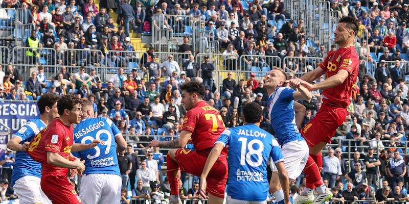 serie-b-il-catanzaro-pareggia-a-brescia-cosenza-ko-a-terni-2,