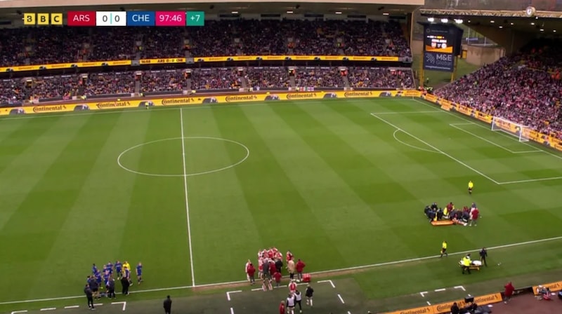 paura-in-inghilterra-maanum-collassa-in-campo-durante-arsenal-chelsea-femminile-2,