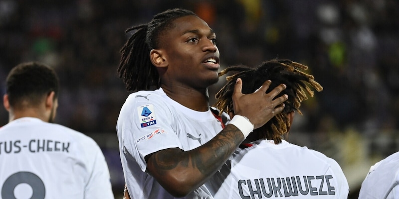 leao-incanta-maignan-para-il-milan-batte-la-fiorentina-al-franchi-2,