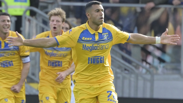 frosinone-lecce-le-pagelle-cheddira-lotta-e-segna-7-gallo-non-sbaglia-nulla-7-2,