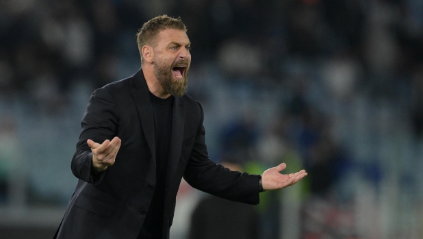 roma-de-rossi-traccia-la-rotta-gara-da-gestire-vorrei-essere-2-0-per-noi-a-fine-primo-tempo-2,