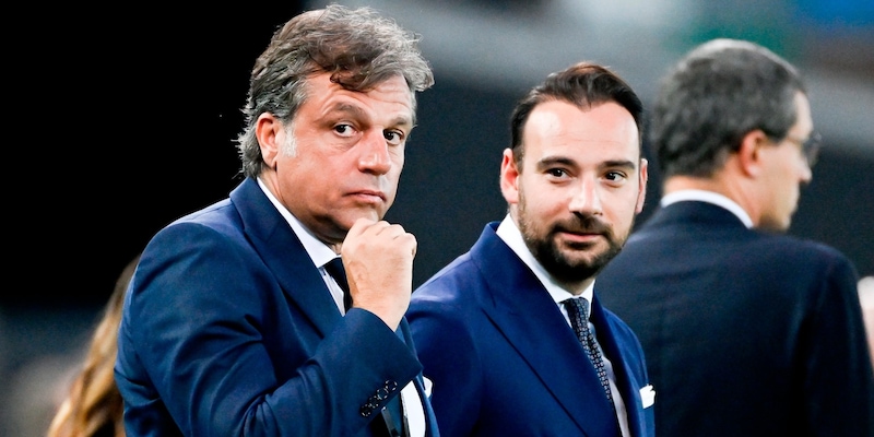 Juve, Giuntoli e Manna al primo scontro di mercato: chi farà lo sgambetto?