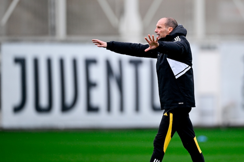 crisi-juve-allenamento-nel-silenzio-e-poi-in-ritiro-allegri-non-parla-2,