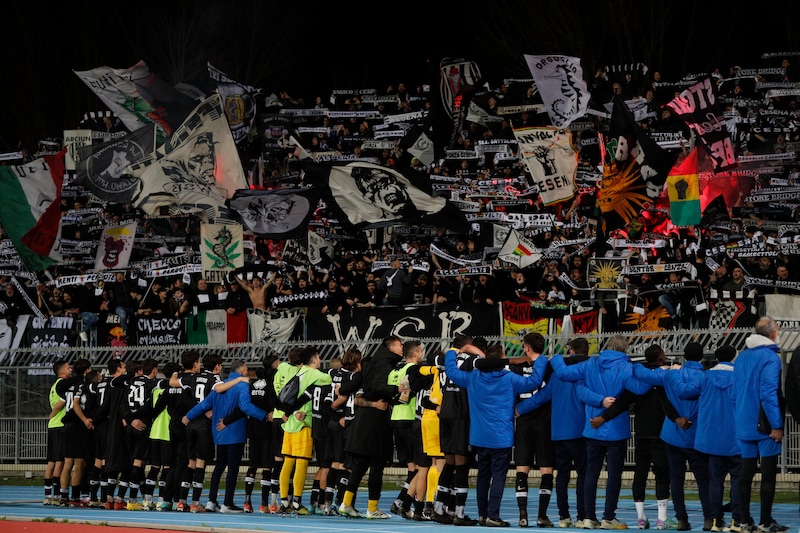 cesena-e-catania-la-grandezza-di-chi-cade-e-si-rialza-2,