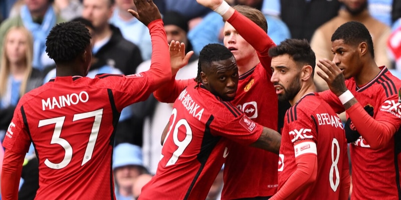 FA Cup, Manchester United in finale, ma che brividi contro il Coventry