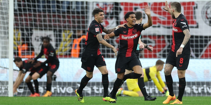 Bundesliga, il Leverkusen salva l'imbattibilità e avvisa la Roma