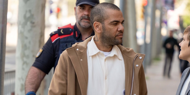 dani-alves-parla-per-la-prima-volta-dopo-il-carcere-cosa-ha-detto-2,