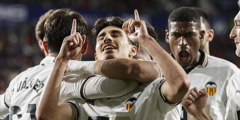 Liga, festa Valencia e Osasuna ko: l'ex Serie A Budimir sbaglia il rigore al 97'