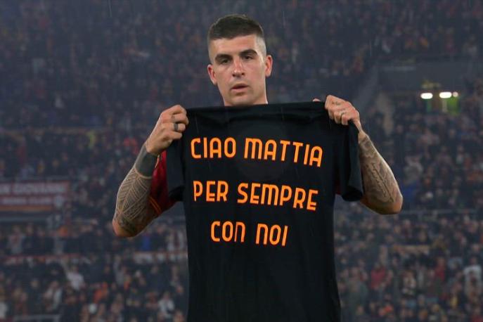 Roma-Milan, il gol di Mancini e la dedica a Giani: "Ciao Mattia, per sempre con noi"