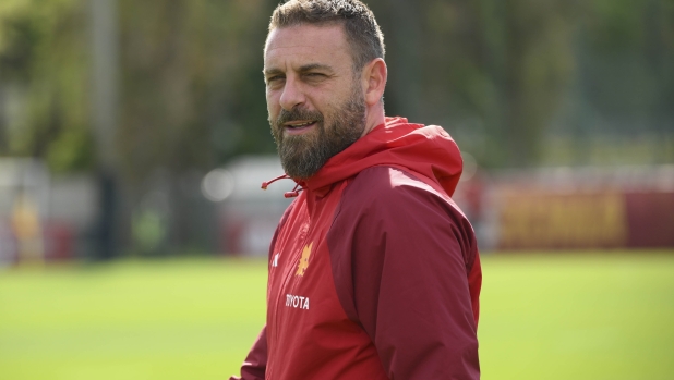 LIVE Alle 18.30 Roma-Bologna: De Rossi con Abraham e Dybala, Ndoye e Saelemaekers per Motta