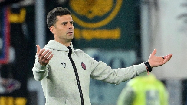 Bologna, Saputo è convinto di tenere Thiago Motta: con la Champions c'è il rinnovo