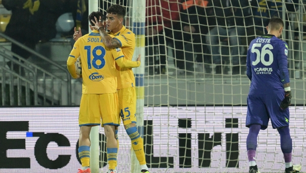 LIVE Frosinone-Salernitana 2-0: gol di Soulé e Brescianini, giallo a Pierozzi per fallo su Cheddira