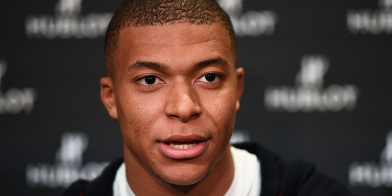 Mbappé compra una mega villa a Madrid: il suo nuovo vicino di casa è un attore di Hollywood