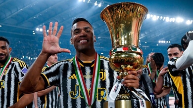 Alex Sandro e il record di Nedved: Juve, cosa succede sabato