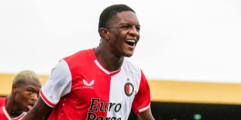 Givairo Read, il baby terzino del Feyenoord