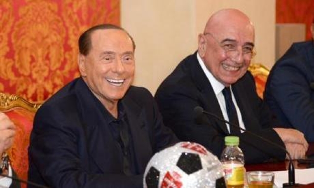 Sarri al Milan, la voce che torna: quando Berlusconi non lo volle per una frase...