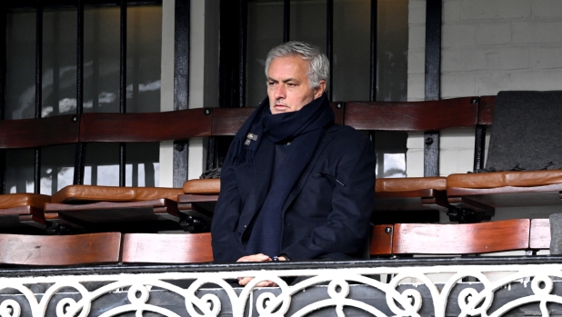Mourinho sul futuro: "Voglio tornare in panchina, senza squadra non c'è felicità"