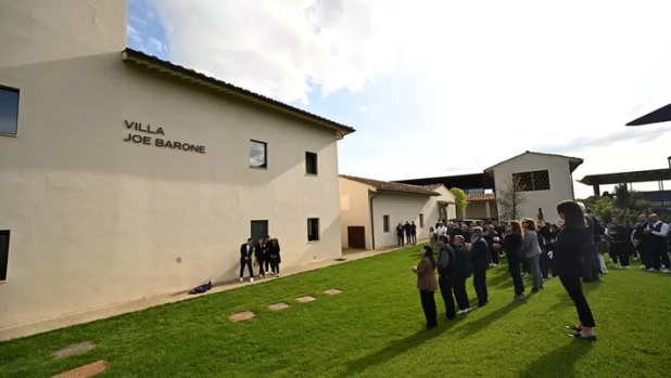Villa Joe Barone: la Fiorentina ha un nuovo "centro" al Viola Park