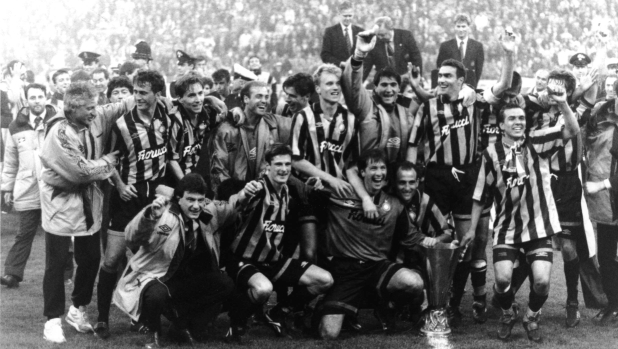 Trent'anni fa l'Inter più pazza di sempre: rischiava la B, ma vinse l'Uefa