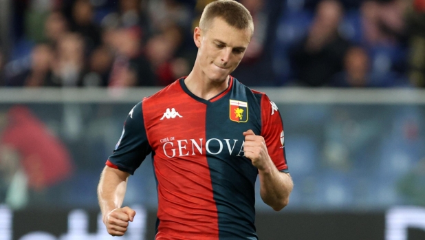 LIVE Alle 15 Genoa-Sassuolo: Gila ritrova Gudmundsson, Ballardini si affida a Laurienté