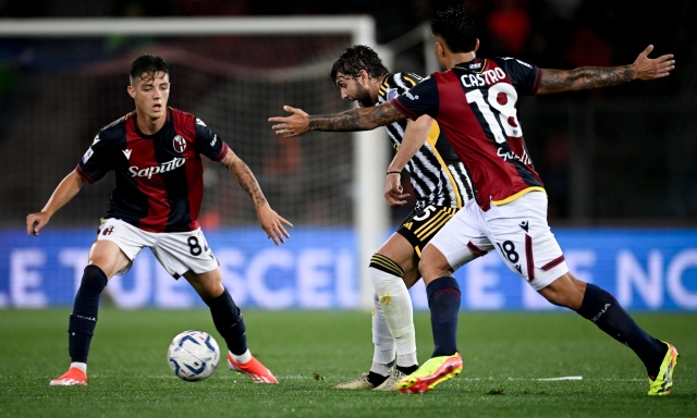 La Juve evita la sconfitta in 8'. Da 0-3 a 3-3 a Bologna, Montero debutta con una gran rimonta