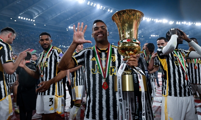 Il record di Nedved resisterà: Alex Sandro non sarà lo straniero con più presenze della Juve