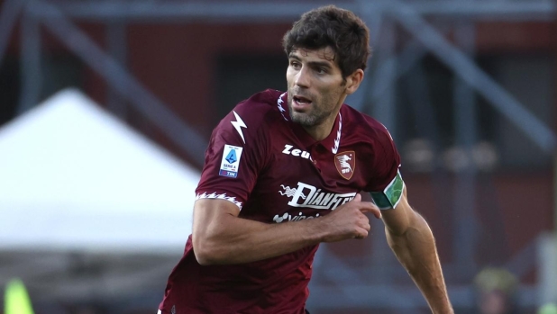 Salernitana, paura per Fazio: operato d'urgenza d'appendicite