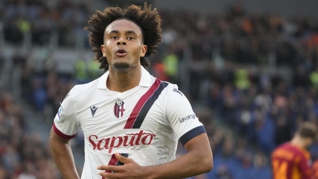 Zirkzee, Juve o Milan? In maglia rossonera sarebbe più facile