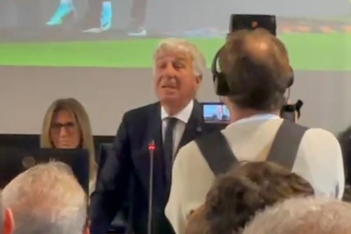 Medaglia d'oro all'Atalanta, Gasperini si commuove: "Saremo ancora più forti e più veri"