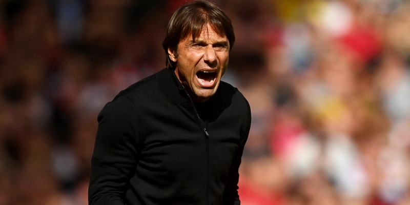 Conte è a Napoli diretta: segui gli aggiornamenti in tempo reale