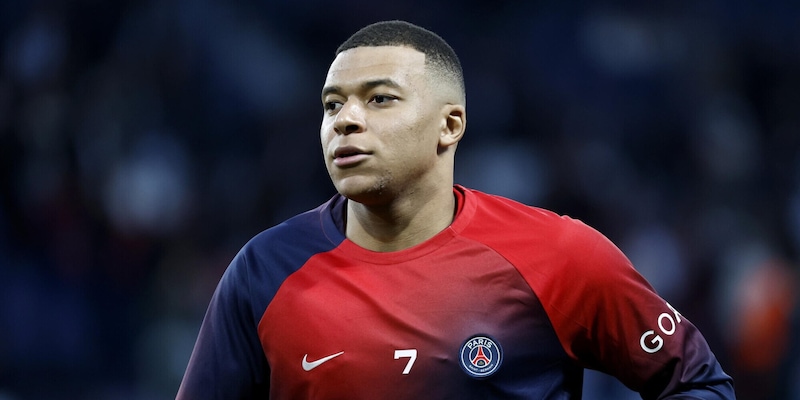 Dalla Francia, Mbappé chiede 100 milioni al PSG: il motivo