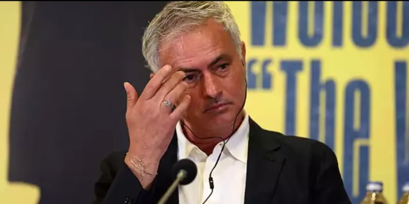 Mourinho al Fenerbahce: "Nessun interesse per giocatori della Roma"