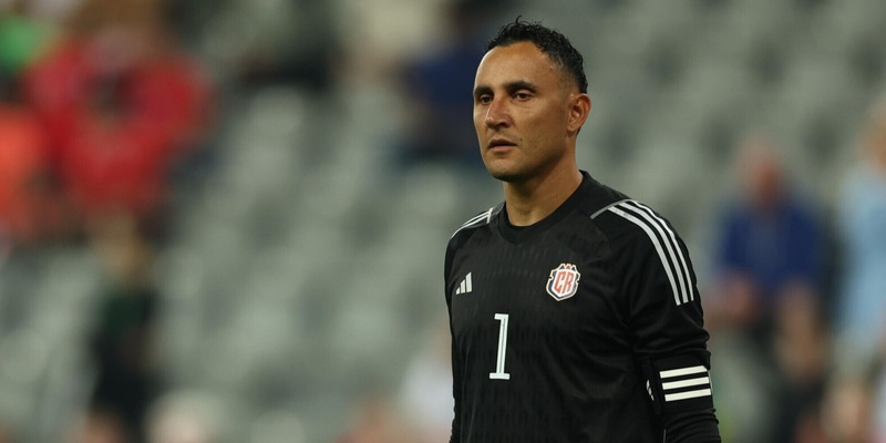 Keylor Navas denunciato per lavoro nero da una sua ex guardia armata