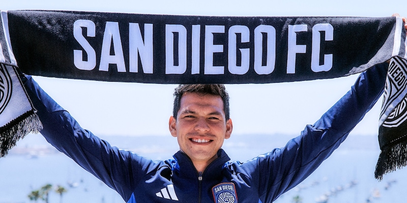 Lozano giocherà in Mls, ma soltanto nel 2025: è ufficiale