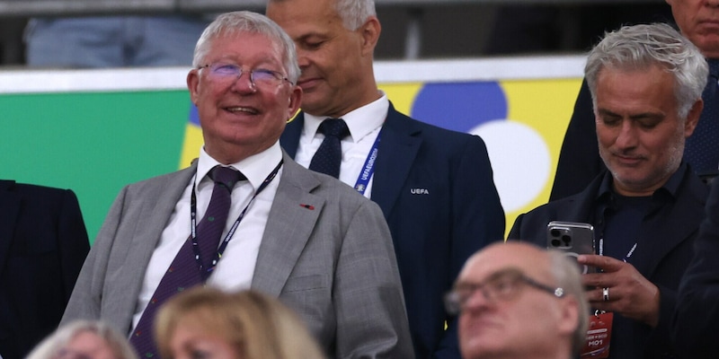 Euro 2024, Mourinho e Ferguson insieme in tribuna all'Allianz Arena