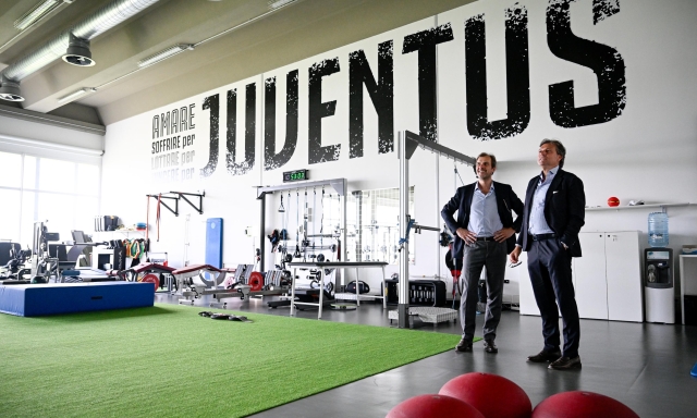 Juve, nuova partnership con Fanatics: licenza di 11 anni per il merchandising