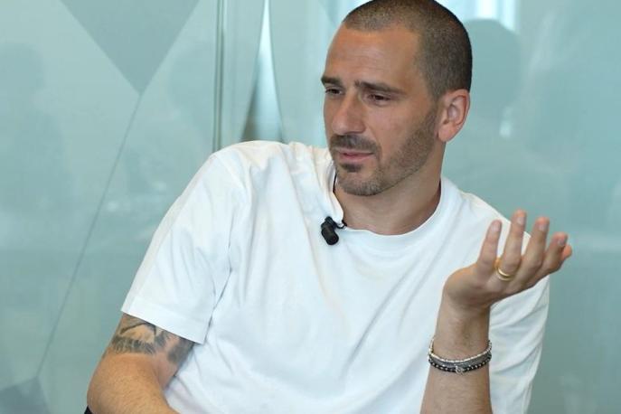 Video, intervista a Bonucci: "Sogno di alzare la Champions da allenatore della Juve"