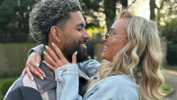 Juve, Douglas Luiz più vicino: intanto per le Women arriva la fidanzata Alisha Lehmann