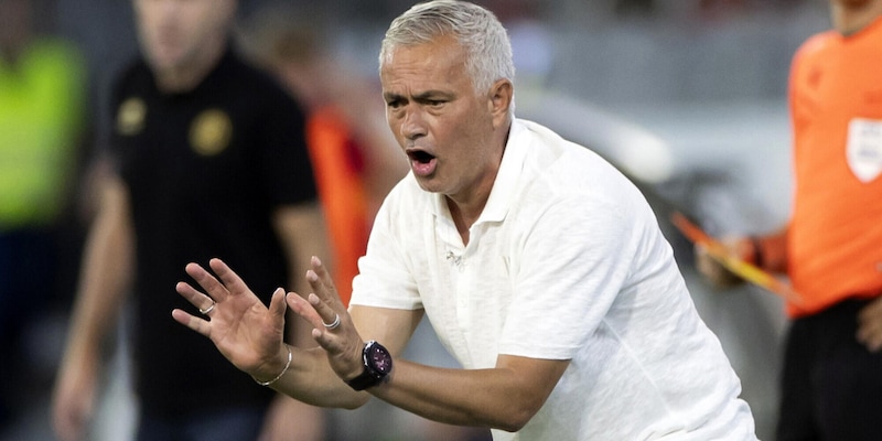 Mourinho bacchetta l'allenatore del Lugano: "Sembra me da giovane..."