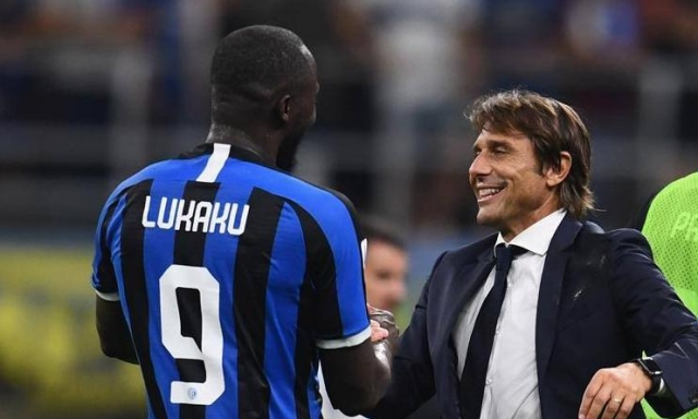 Lukaku agli ordini di Conte: si allena per il Napoli e attende l'addio di Osimhen