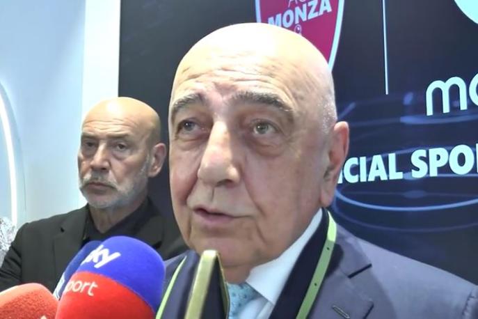 Galliani: "Szczesny al Monza? Sognare non costa nulla"