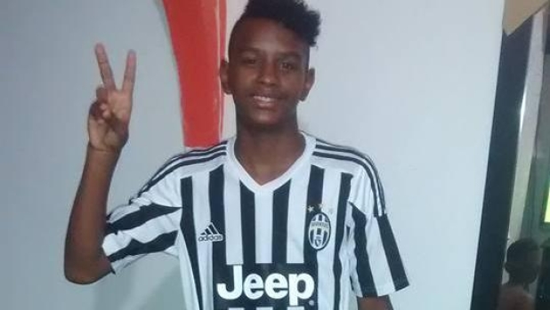 Cabal, il bianconero nel destino: quelle foto con la maglia della Juve su Facebook