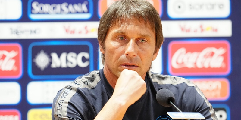 Conte diretta conferenza prima di Napoli-Bologna: segui LIVE