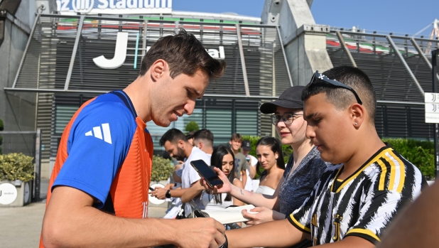 Juve, il braccio di ferro con Chiesa e i conti che non tornano