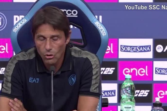 Conte: "È un momento delicato per il Napoli"